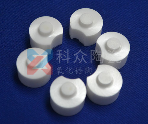 怎樣選擇高質(zhì)量的氧化鋯陶瓷球？